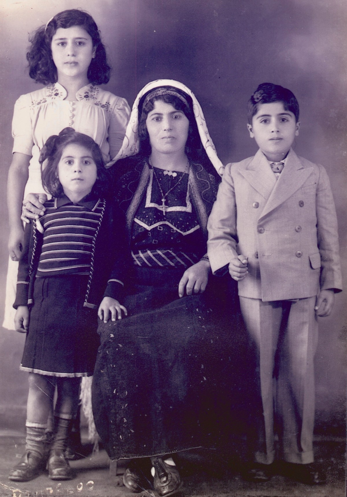 Maria Hanna Bateh and Children – Ramallah Club Cultural Preservation